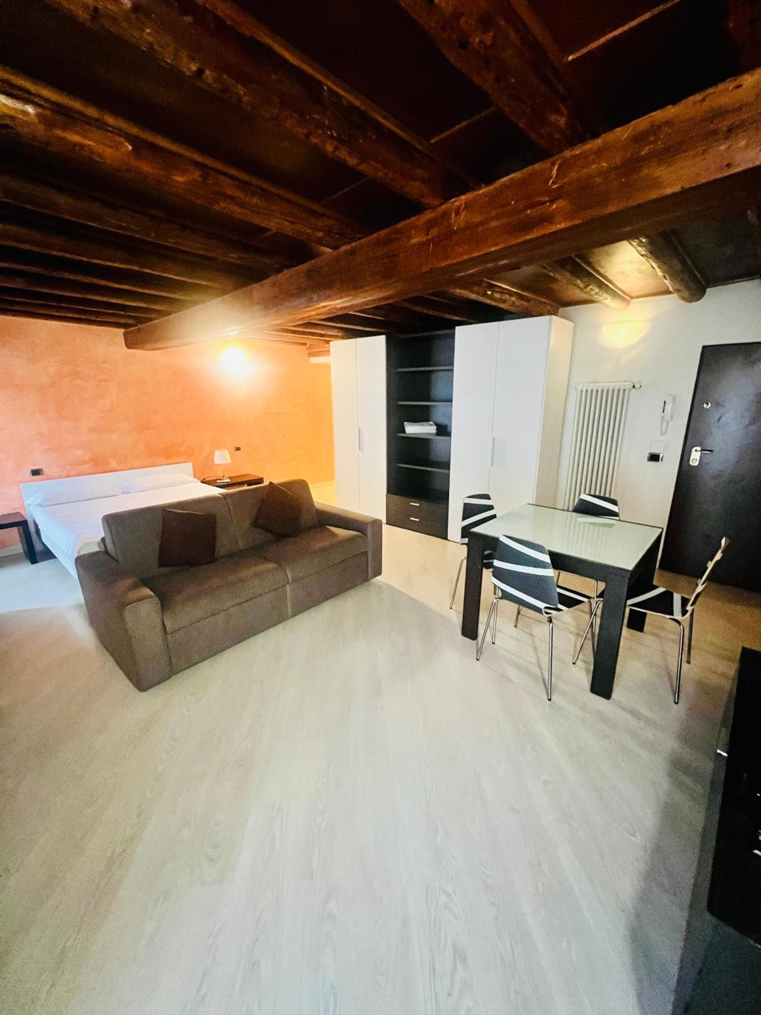 Room Verona Ai Duchi Ngoại thất bức ảnh